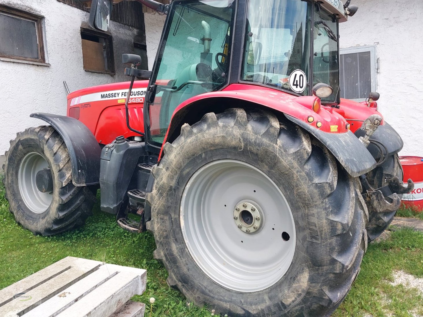 Traktor van het type Massey Ferguson 6480, Gebrauchtmaschine in Frontenhausen (Foto 2)