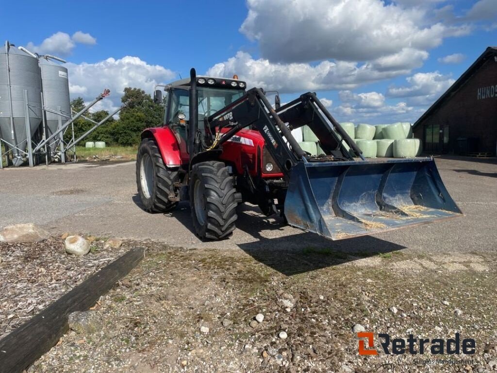 Traktor от тип Massey Ferguson 6480, Gebrauchtmaschine в Rødovre (Снимка 3)