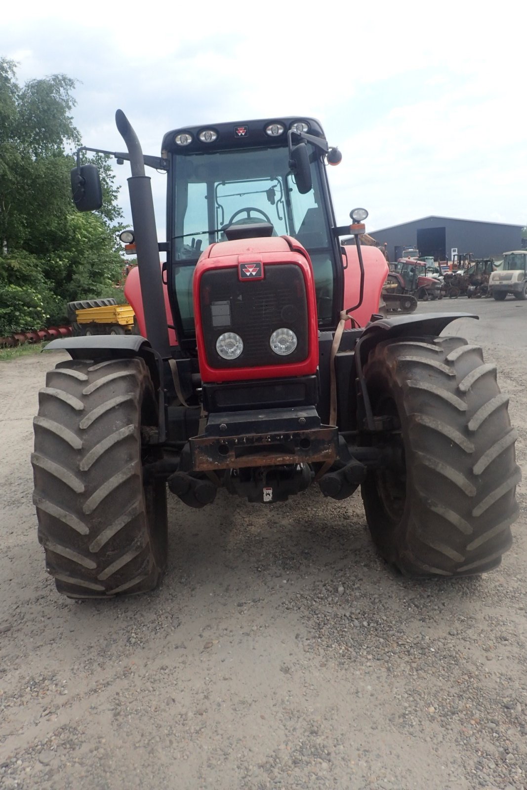 Traktor Türe ait Massey Ferguson 6485, Gebrauchtmaschine içinde Viborg (resim 3)