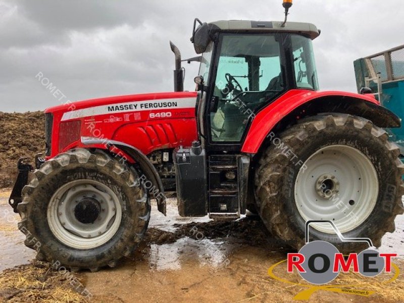 Traktor du type Massey Ferguson 6490, Gebrauchtmaschine en Gennes sur glaize (Photo 3)