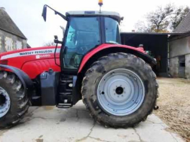 Traktor Türe ait Massey Ferguson 6495, Gebrauchtmaschine içinde SAINT-GERMAIN DU PUY (resim 1)