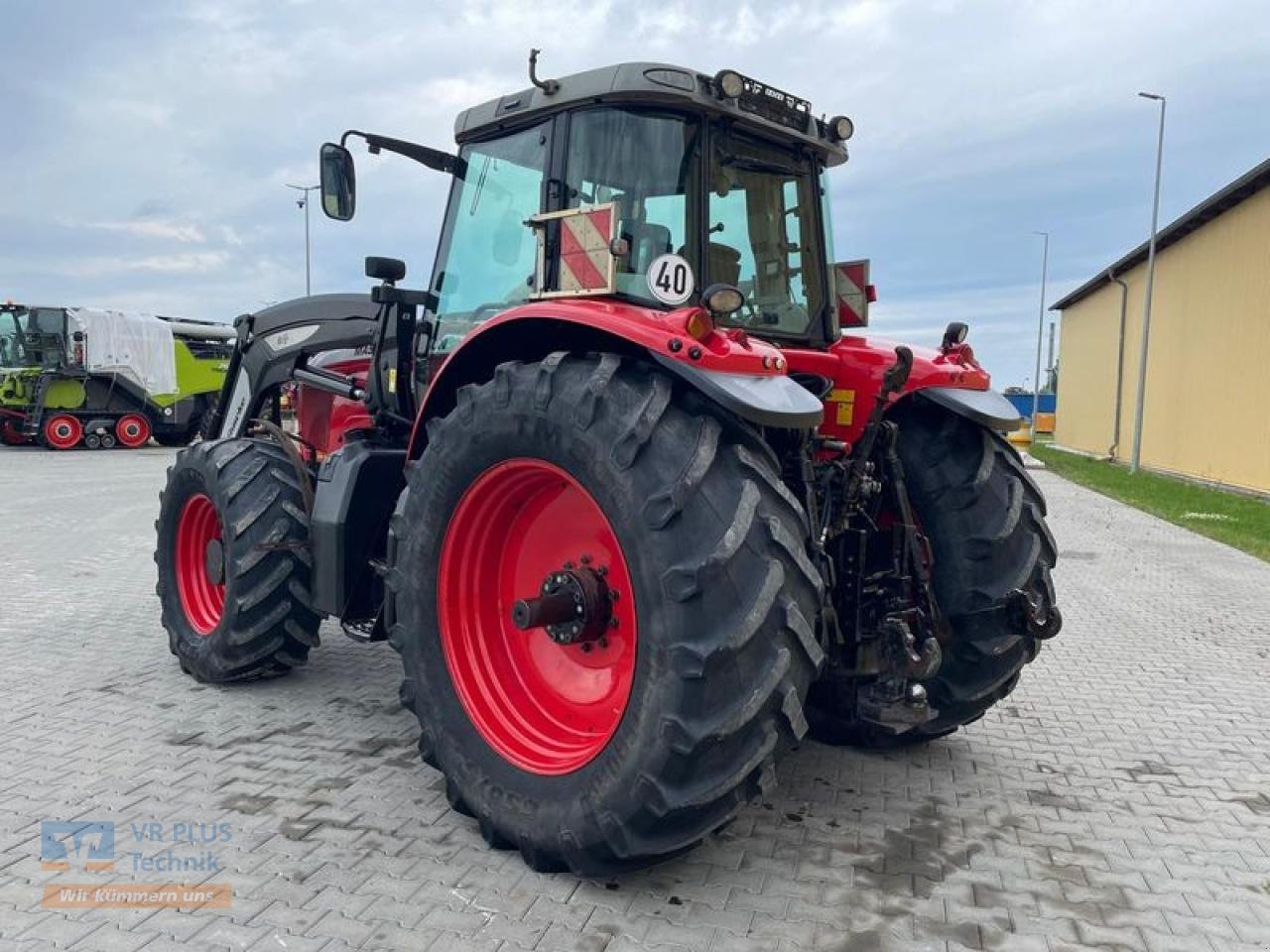 Traktor of the type Massey Ferguson 6499 FL MIT WIEGEEINRICHTUNG, Gebrauchtmaschine in Osterburg (Picture 3)