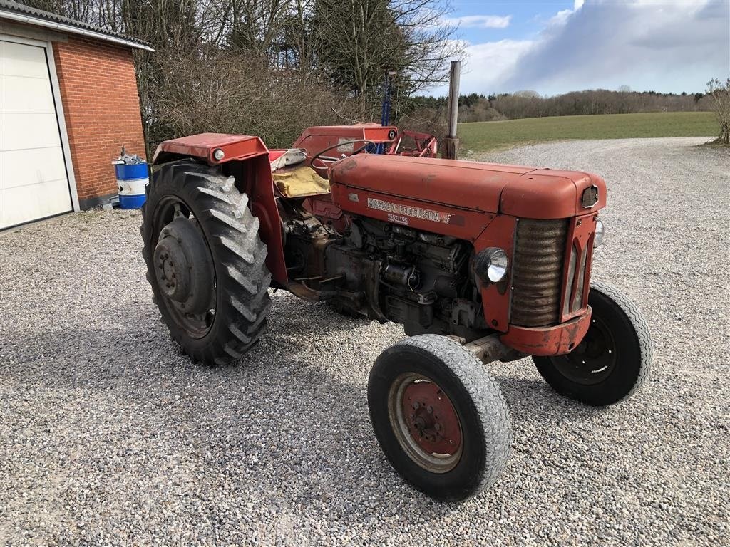 Traktor Türe ait Massey Ferguson 65, Gebrauchtmaschine içinde Nørager (resim 3)