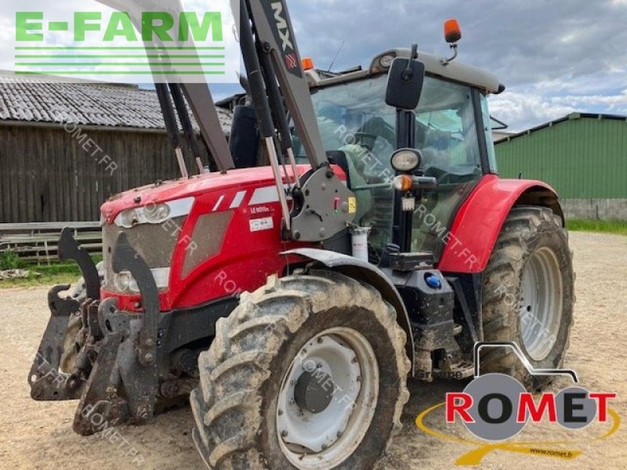 Traktor tip Massey Ferguson 6613 d6 ef Efficient, Gebrauchtmaschine in GENNES-SUR-GLAIZE (Poză 1)