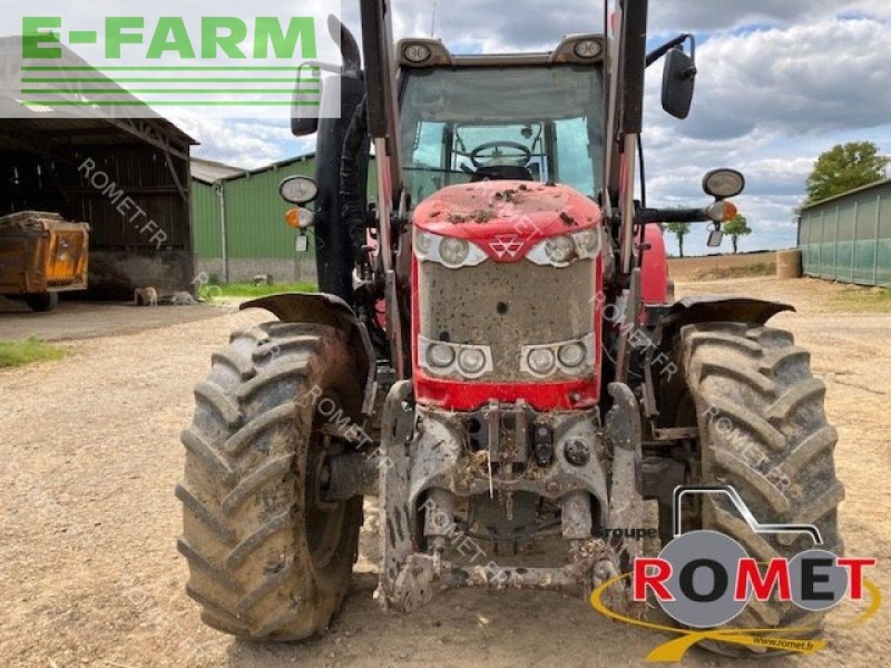 Traktor des Typs Massey Ferguson 6613 d6 ef Efficient, Gebrauchtmaschine in GENNES-SUR-GLAIZE (Bild 4)