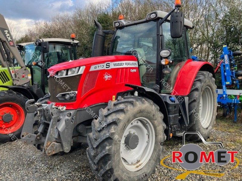 Traktor tip Massey Ferguson 6713 S D6 EF MR, Gebrauchtmaschine in Gennes sur glaize (Poză 1)