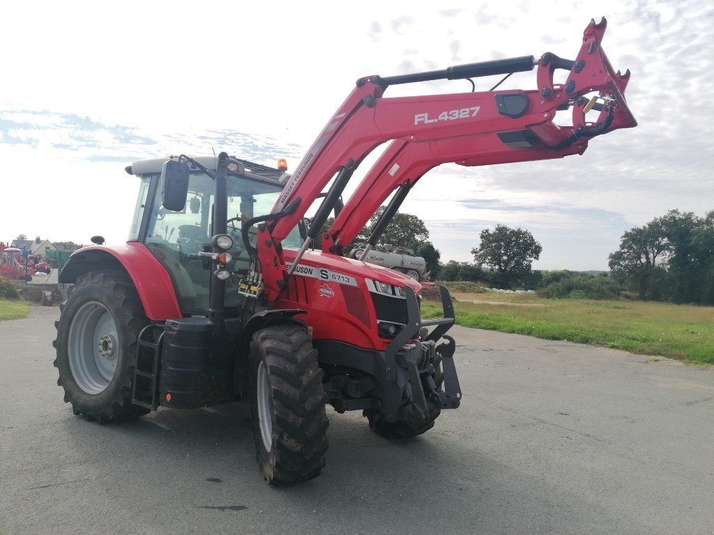 Traktor du type Massey Ferguson 6713 S, Gebrauchtmaschine en Maresché (Photo 7)