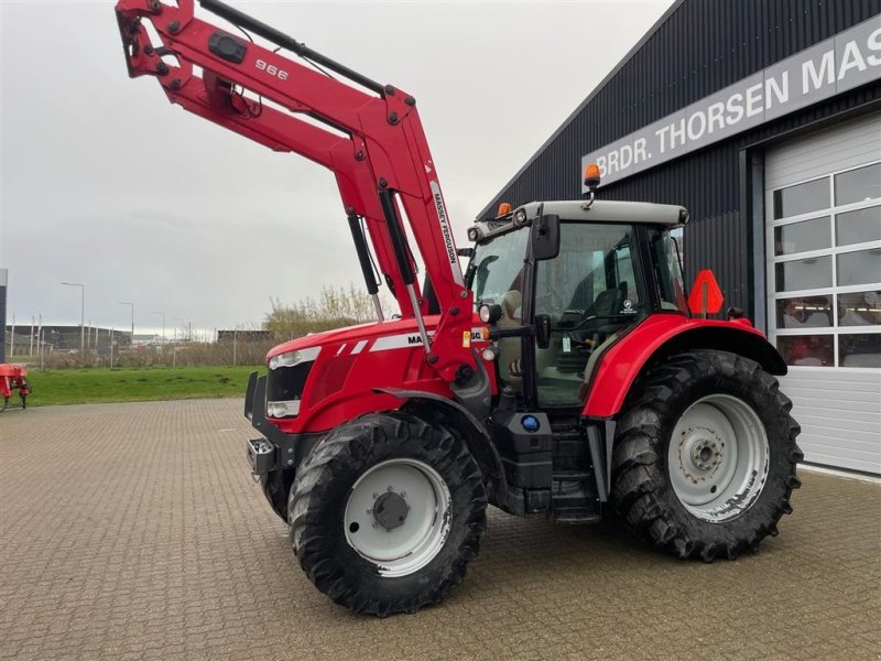 Traktor του τύπου Massey Ferguson 6715 S Med læsser, Gebrauchtmaschine σε Hjørring (Φωτογραφία 1)