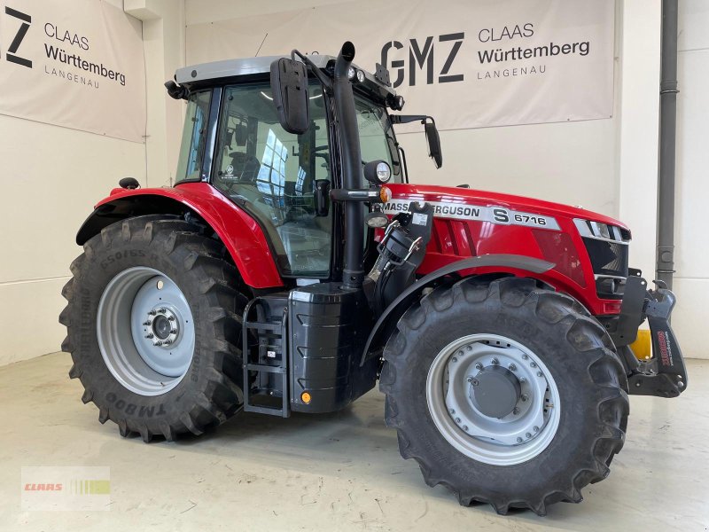 Traktor van het type Massey Ferguson 6716 S, Gebrauchtmaschine in Langenau (Foto 1)