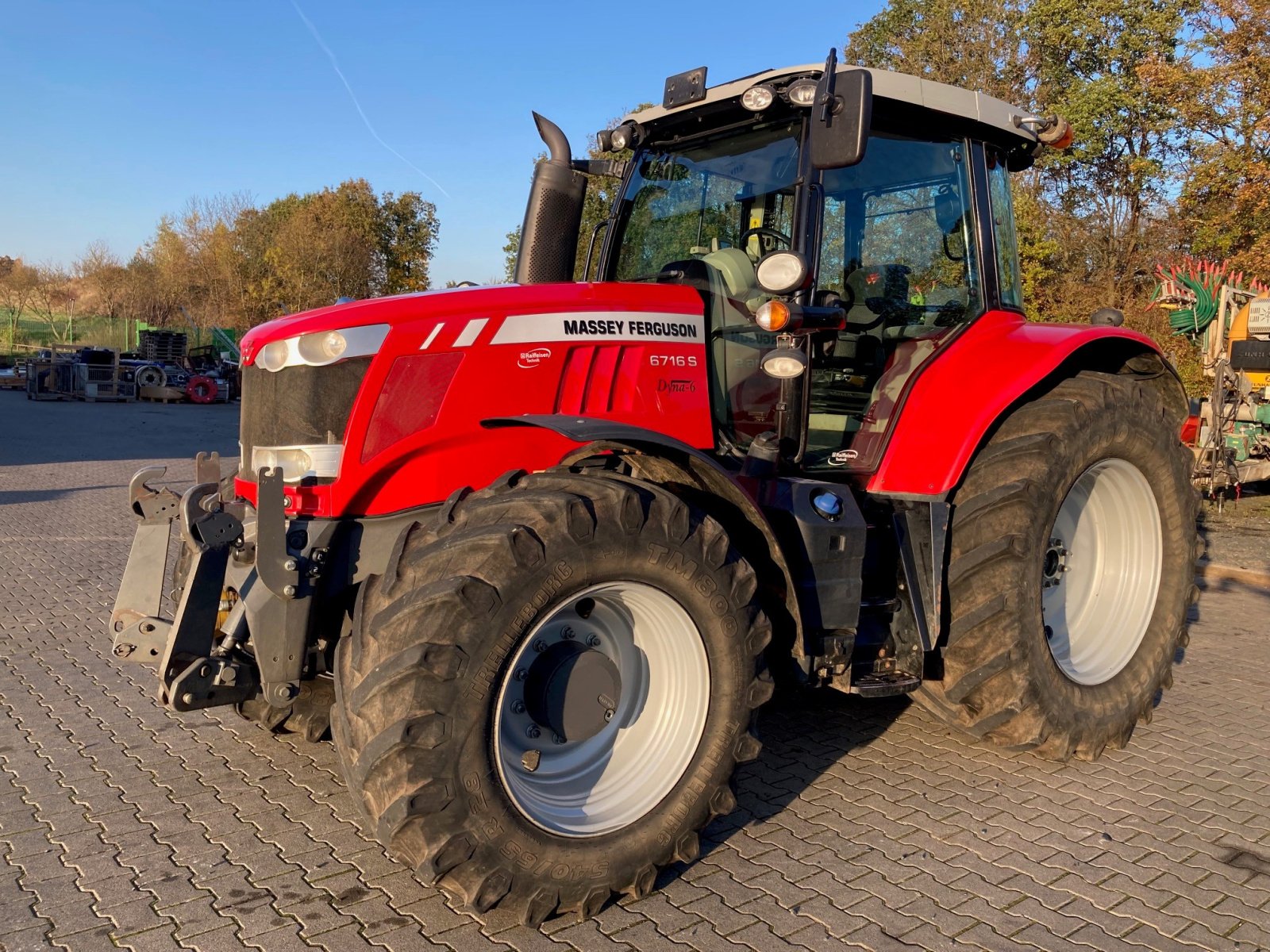 Traktor typu Massey Ferguson 6716S Dyna-6 Efficient, Gebrauchtmaschine w Petersberg (Zdjęcie 2)