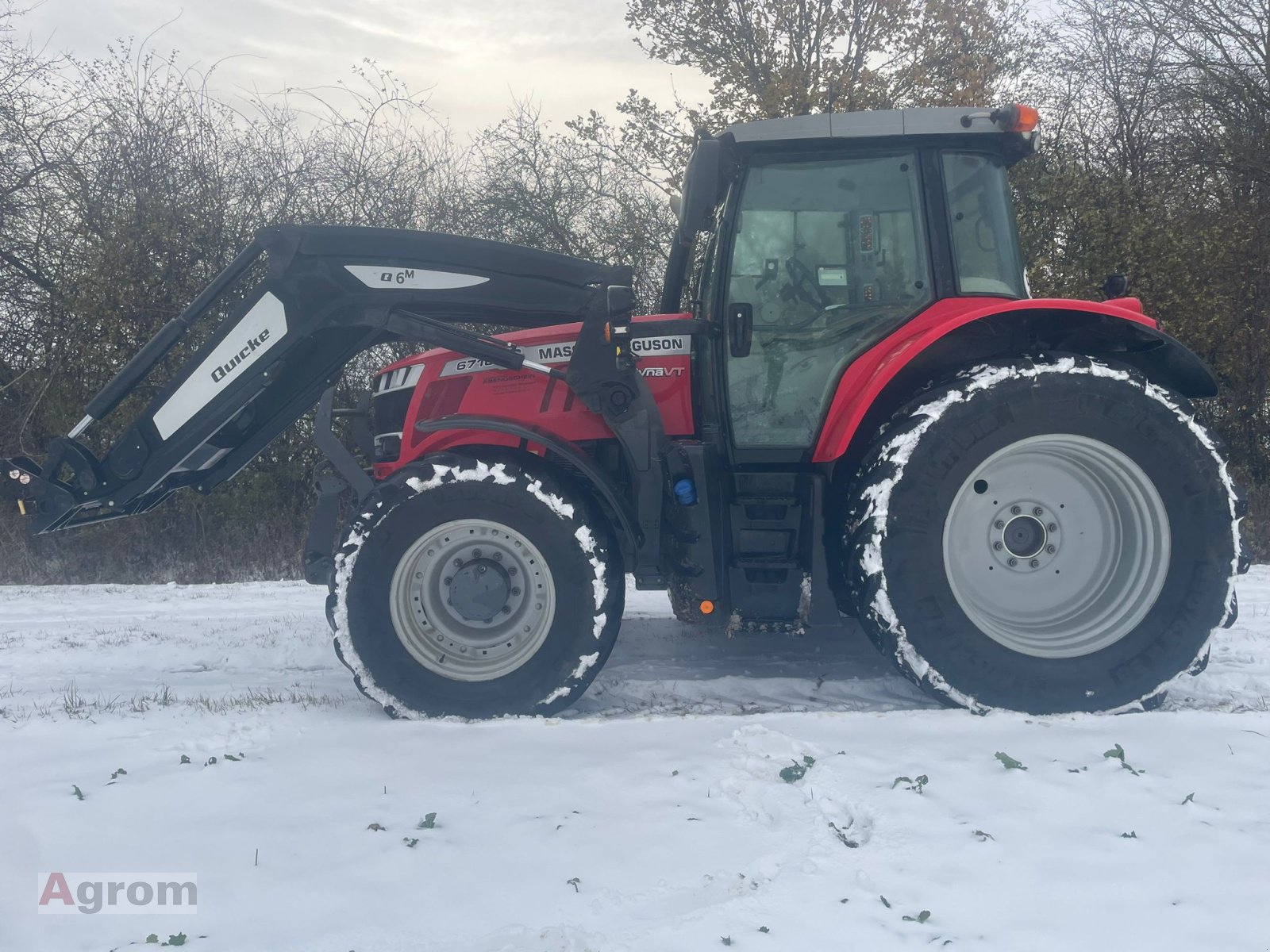 Traktor от тип Massey Ferguson 6716S Dyna-VT EXCLUSIVE, Gebrauchtmaschine в Meißenheim-Kürzell (Снимка 4)