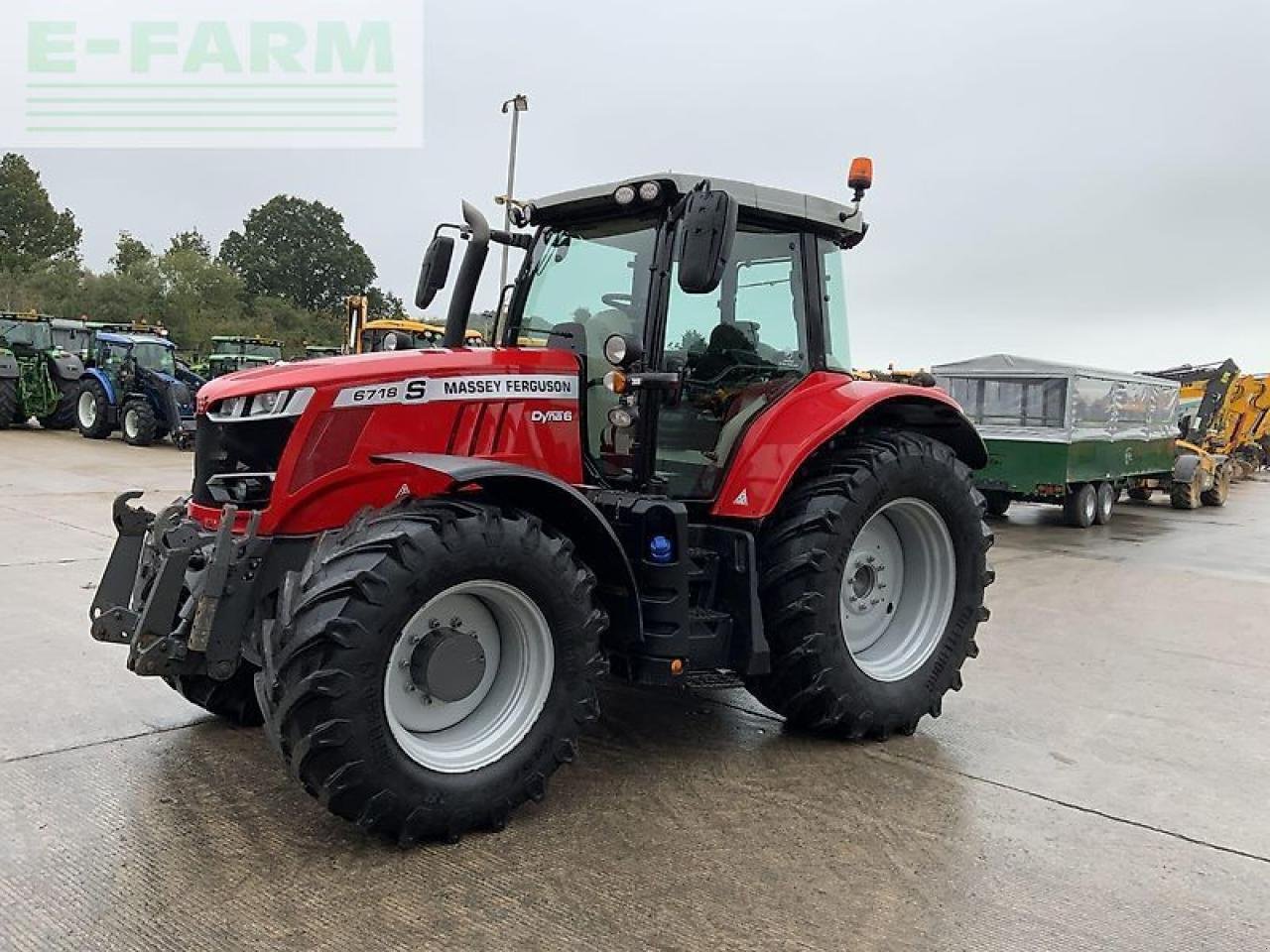 Traktor типа Massey Ferguson 6718s dyna 6 tractor, Gebrauchtmaschine в SHAFTESBURY (Фотография 4)