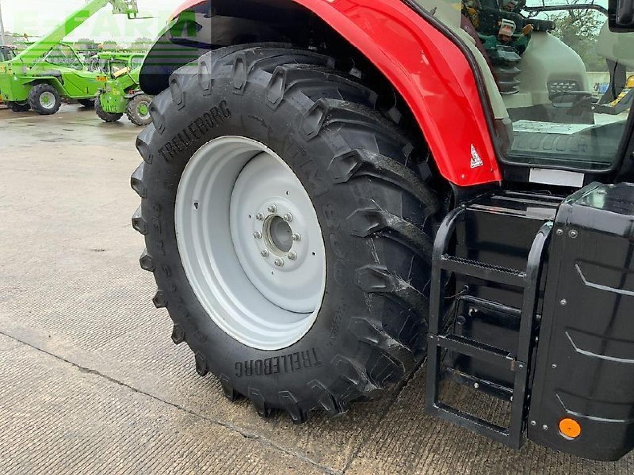 Traktor van het type Massey Ferguson 6718s dyna 6 tractor, Gebrauchtmaschine in SHAFTESBURY (Foto 13)