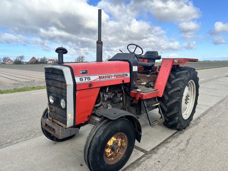 Traktor van het type Massey Ferguson 675, Gebrauchtmaschine in Callantsoog (Foto 1)