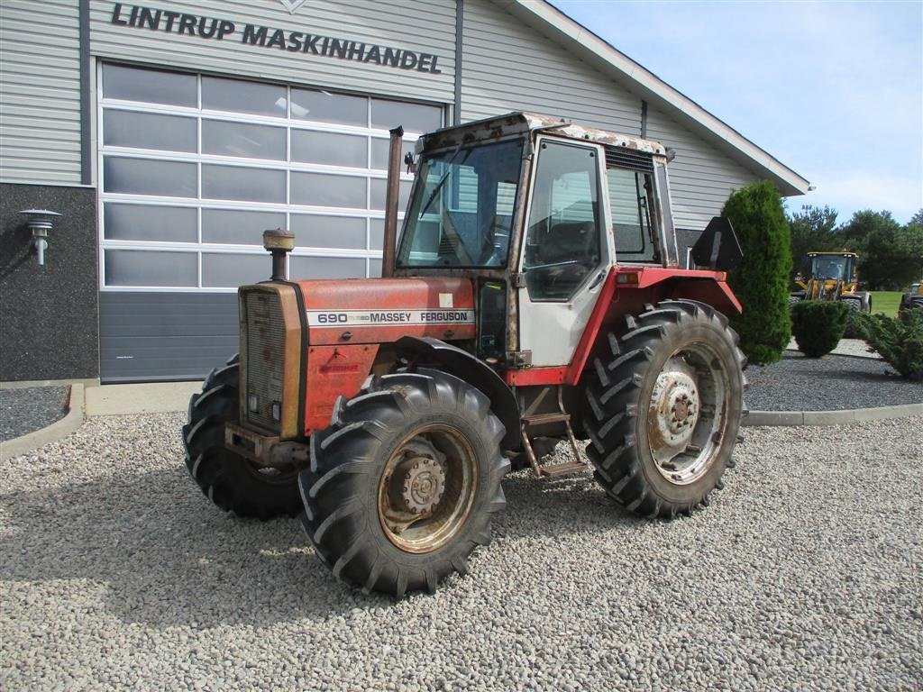 Traktor Türe ait Massey Ferguson 690 Turbo, Speedshift, Gebrauchtmaschine içinde Lintrup (resim 2)