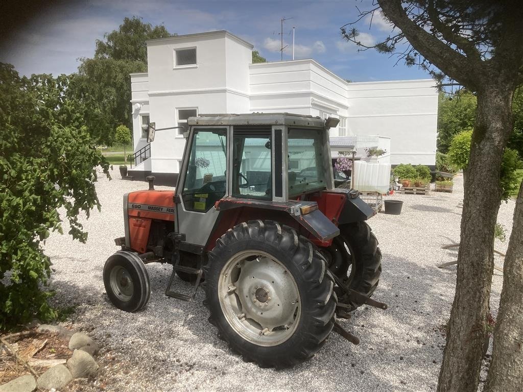 Traktor типа Massey Ferguson 690, Gebrauchtmaschine в Dalmose (Фотография 2)