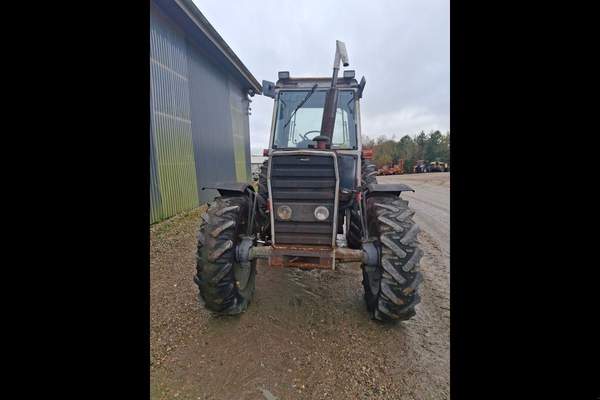 Traktor Türe ait Massey Ferguson 698, Gebrauchtmaschine içinde Viborg (resim 2)