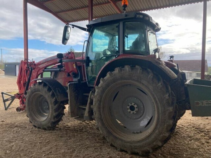 Traktor типа Massey Ferguson 6S 135, Gebrauchtmaschine в Hauteroche (Фотография 2)