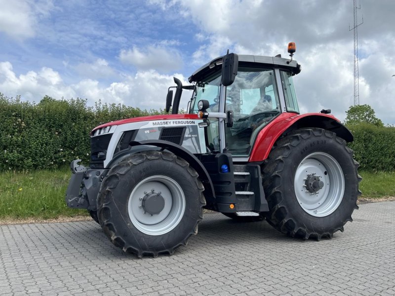 Traktor типа Massey Ferguson 6S 180 DYNA VT, Gebrauchtmaschine в Odder (Фотография 1)