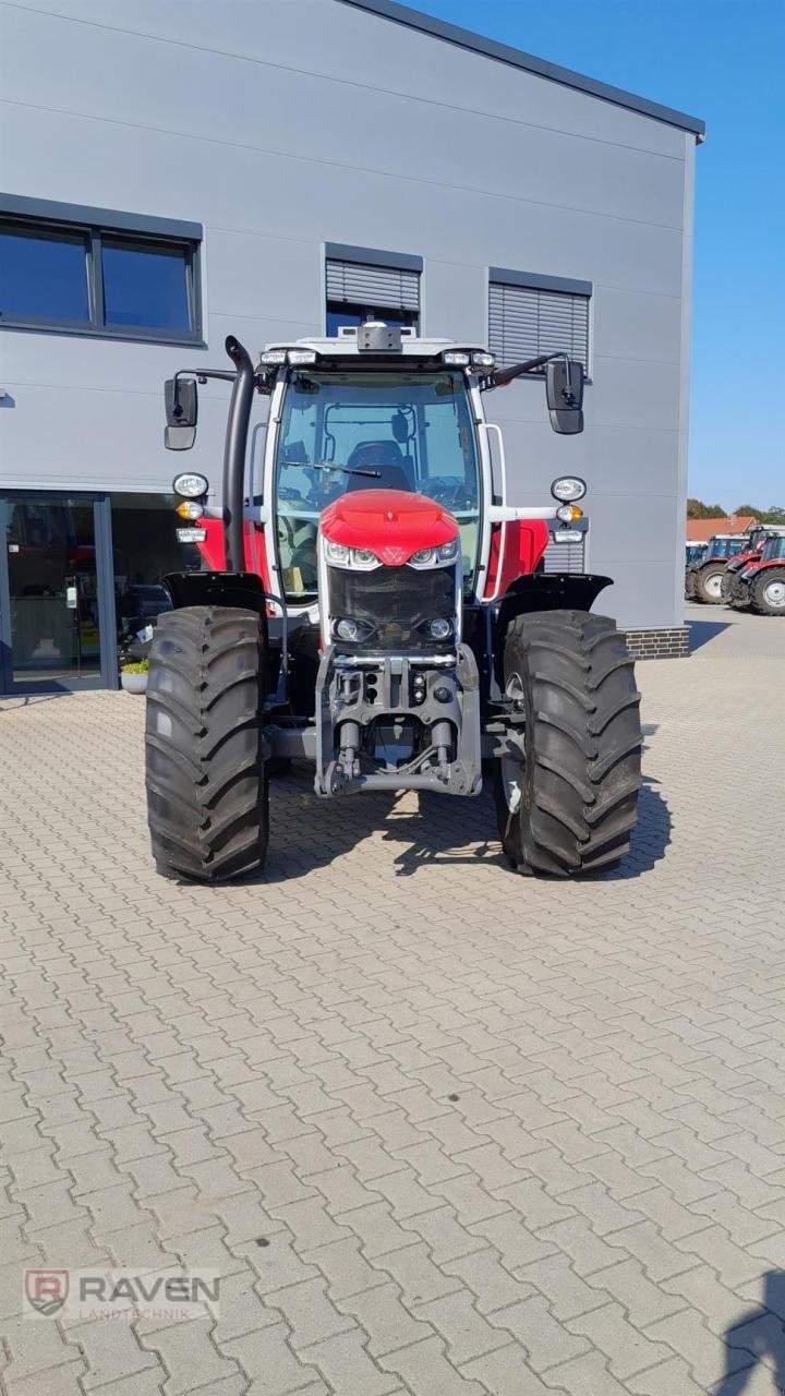 Traktor of the type Massey Ferguson 6S.165 Dyna-6 EXCLUSIVE, Neumaschine in Sulingen (Picture 9)