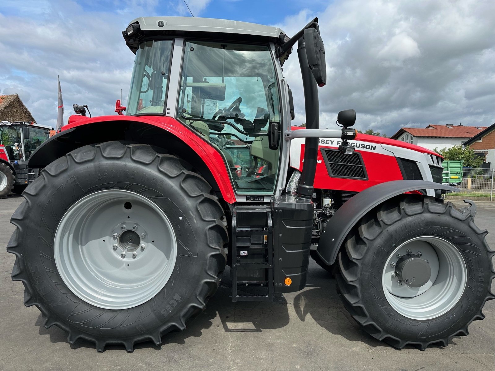 Traktor του τύπου Massey Ferguson 6S.165 Dyna-VT EXCLUSIVE, Neumaschine σε Amöneburg - Roßdorf (Φωτογραφία 2)