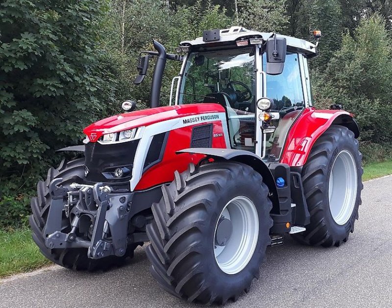 Traktor des Typs Massey Ferguson 6S.165 DynaVT, Vorführmaschine in Itterbeck (Bild 1)