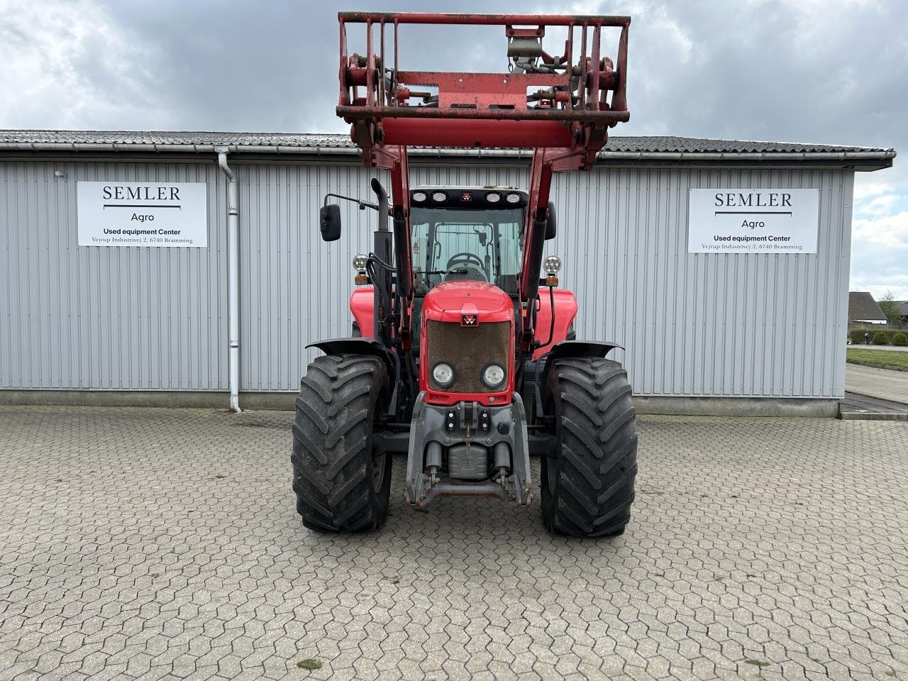 Traktor des Typs Massey Ferguson 7480, Gebrauchtmaschine in Bramming (Bild 2)