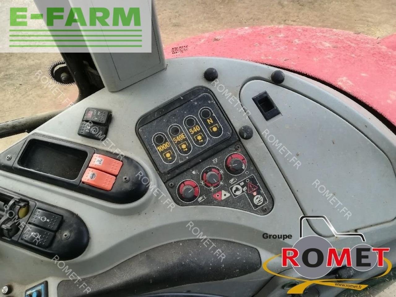 Traktor του τύπου Massey Ferguson 7485 dynavt, Gebrauchtmaschine σε GENNES-SUR-GLAIZE (Φωτογραφία 8)