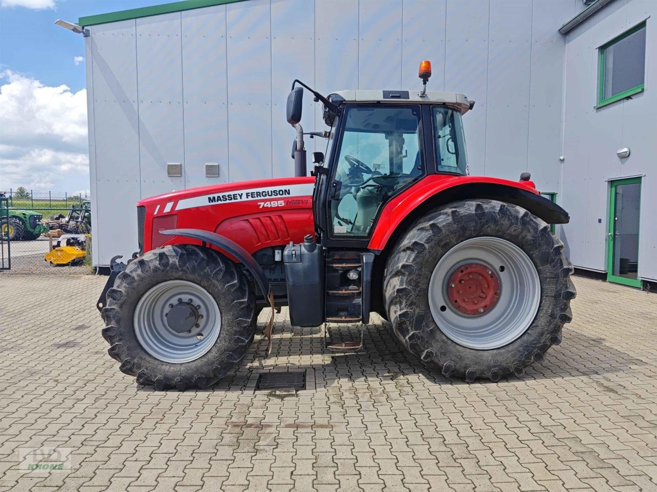 Traktor tipa Massey Ferguson 7495 Dyna VT, Gebrauchtmaschine u Zorbau (Slika 2)