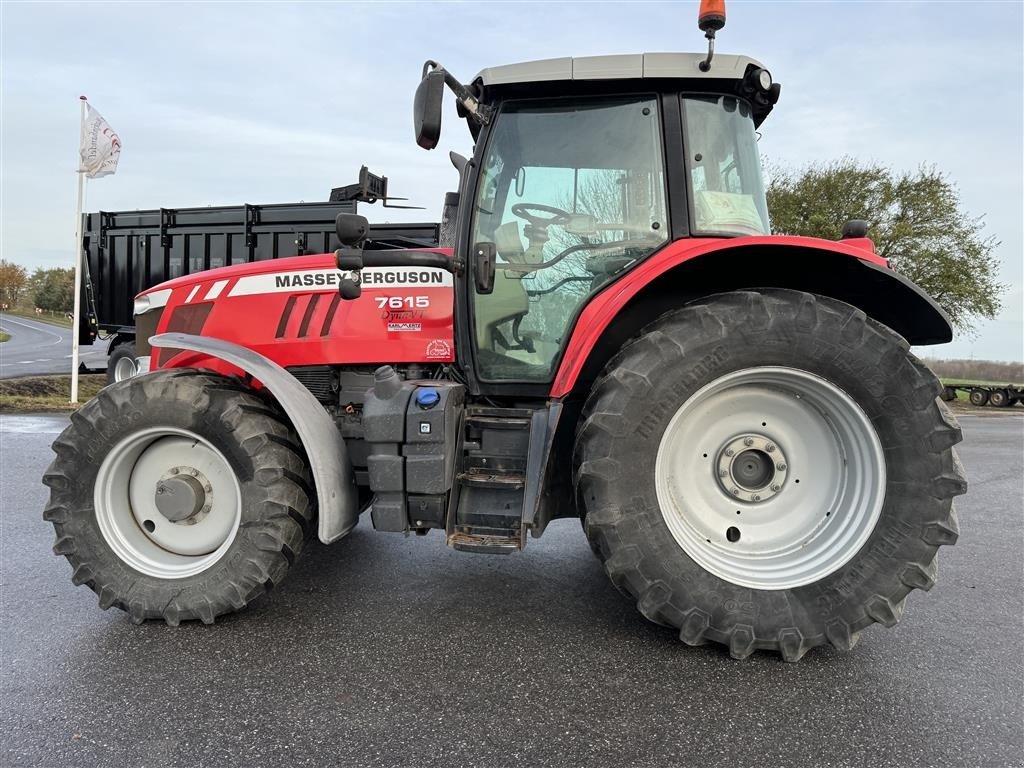 Traktor типа Massey Ferguson 7615 Dyna VT KUN 4700 TIMER OG FULD AFFJEDRING!, Gebrauchtmaschine в Nørager (Фотография 4)