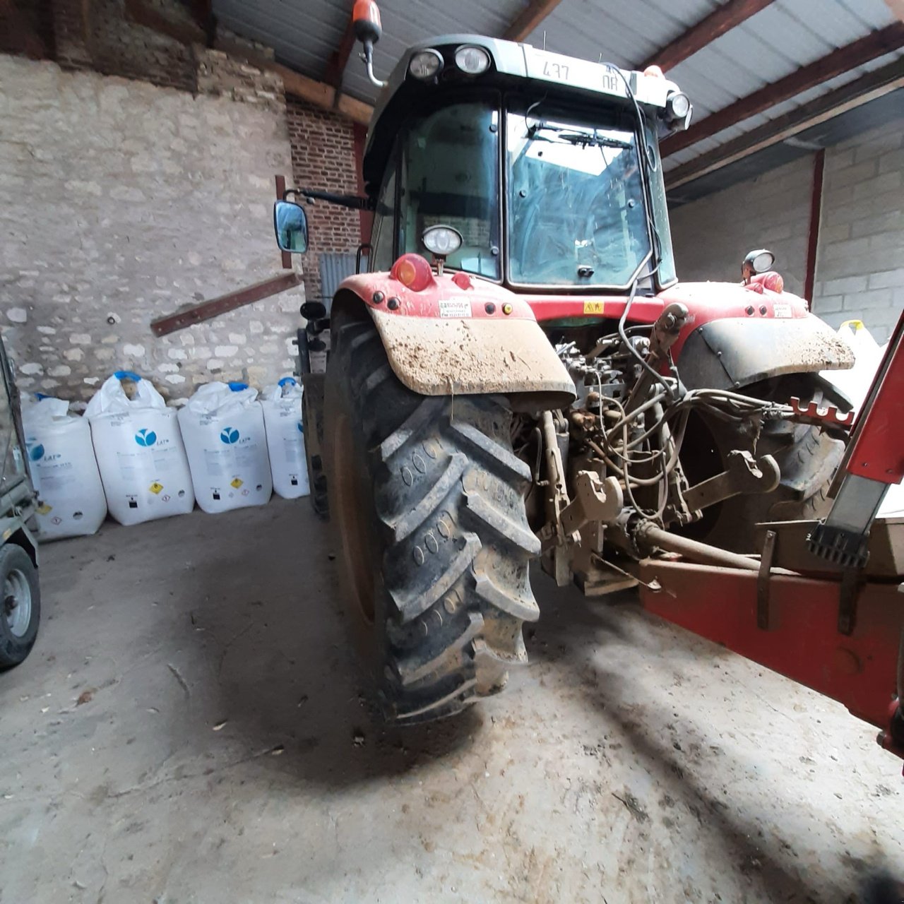 Traktor tipa Massey Ferguson 7616 DYNA-6 EFFICIENT, Gebrauchtmaschine u CHATEAU PORCIEN (Slika 3)