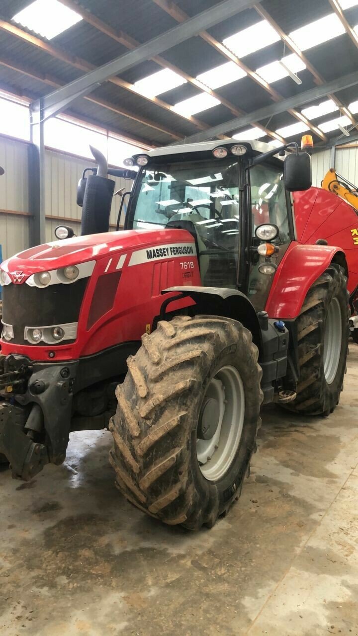 Traktor typu Massey Ferguson 7618 DYNA-VT EXCLUSIVE, Gebrauchtmaschine w CHEMINOT (Zdjęcie 1)