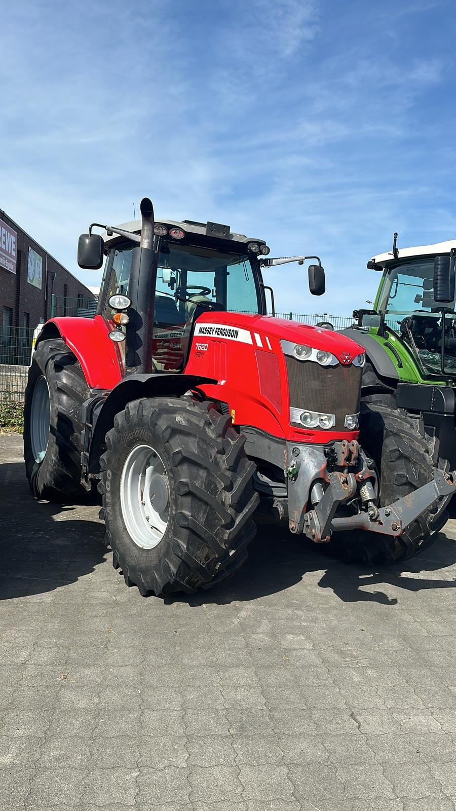 Traktor типа Massey Ferguson 7620 Dyna VT, Gebrauchtmaschine в Husum (Фотография 1)