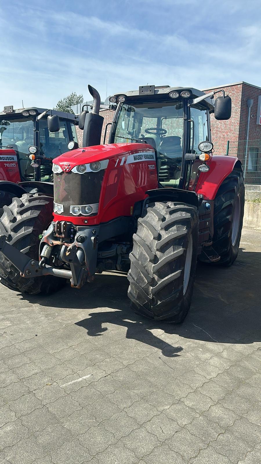 Traktor van het type Massey Ferguson 7620 Dyna VT, Gebrauchtmaschine in Husum (Foto 2)