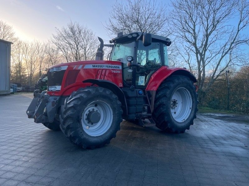 Traktor van het type Massey Ferguson 7620 Dyna VT, Gebrauchtmaschine in Husum (Foto 1)