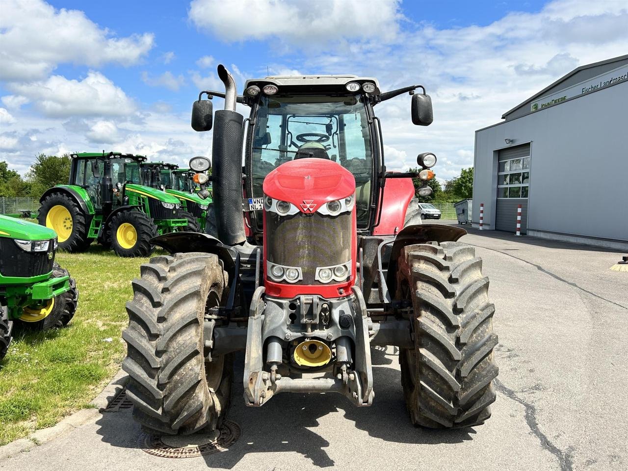 Traktor des Typs Massey Ferguson 7620 DynaVT, Gebrauchtmaschine in Zweibrücken (Bild 3)