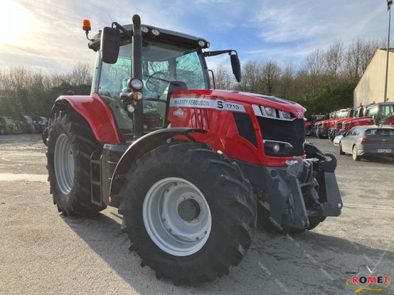 Traktor typu Massey Ferguson 7715 S D6 EF DX, Gebrauchtmaschine v Gennes sur glaize (Obrázek 2)