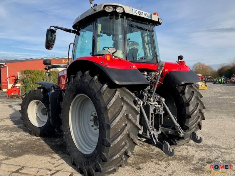 Traktor типа Massey Ferguson 7715 S D6 EF DX, Gebrauchtmaschine в Gennes sur glaize (Фотография 4)