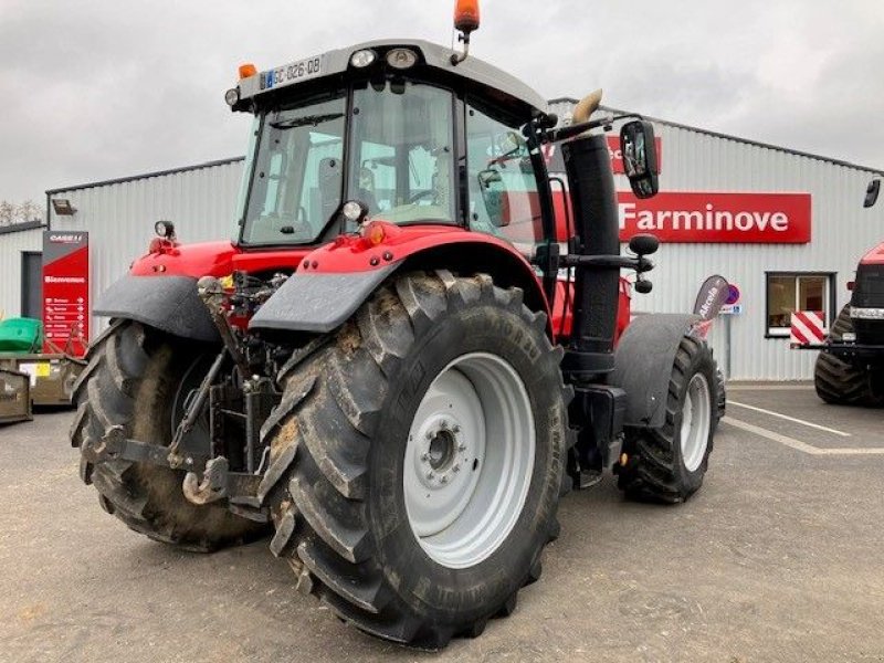 Traktor van het type Massey Ferguson 7715 S DYNA 6 EFFICIENT, Gebrauchtmaschine in POUSSAY (Foto 3)