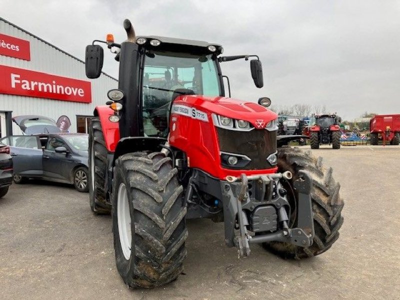 Traktor van het type Massey Ferguson 7715 S DYNA 6 EFFICIENT, Gebrauchtmaschine in POUSSAY (Foto 2)