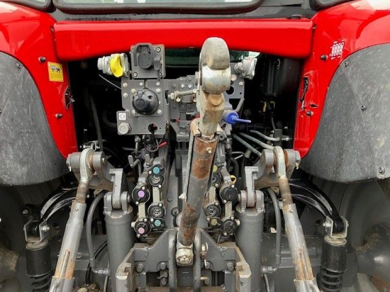 Traktor Türe ait Massey Ferguson 7715 S DYNA 6 EFFICIENT, Gebrauchtmaschine içinde POUSSAY (resim 5)