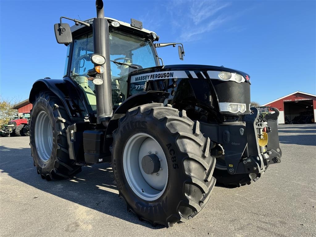 Traktor del tipo Massey Ferguson 7716 Dyna VT BLACK EDITION! KUN 1400 TIMER OG FRONT PTO!, Gebrauchtmaschine en Nørager (Imagen 7)