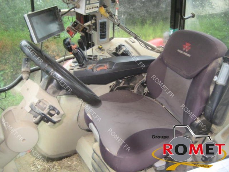 Traktor du type Massey Ferguson 7716 S DV EF, Gebrauchtmaschine en Gennes sur glaize (Photo 3)