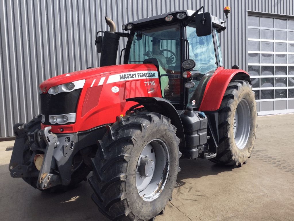 Traktor des Typs Massey Ferguson 7716, Gebrauchtmaschine in Vogelsheim (Bild 1)