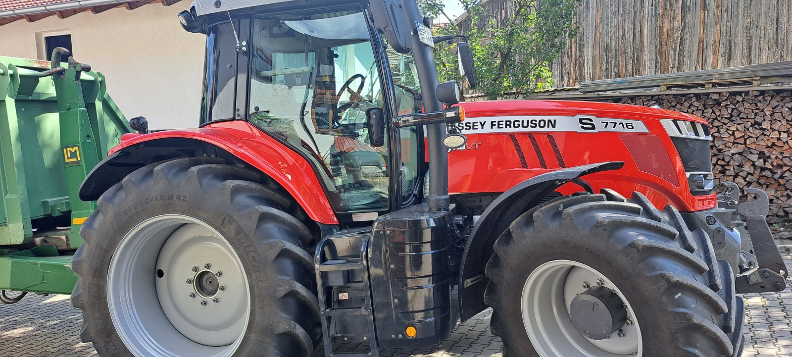 Traktor des Typs Massey Ferguson 7716, Gebrauchtmaschine in Loiching (Bild 2)