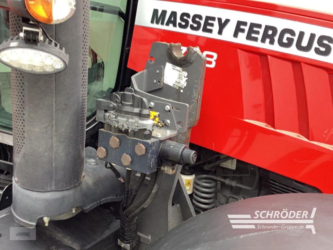 Traktor a típus Massey Ferguson 7718 DYNA-6 EFFICIENT, Gebrauchtmaschine ekkor: Hemmoor (Kép 10)