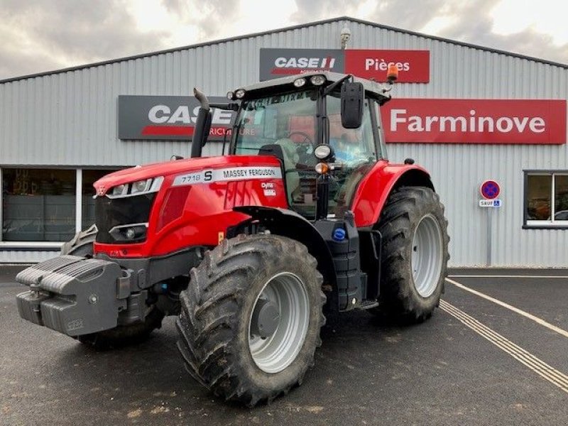 Traktor van het type Massey Ferguson 7718 S DYNA 6 EFFICIENT, Gebrauchtmaschine in POUSSAY (Foto 1)