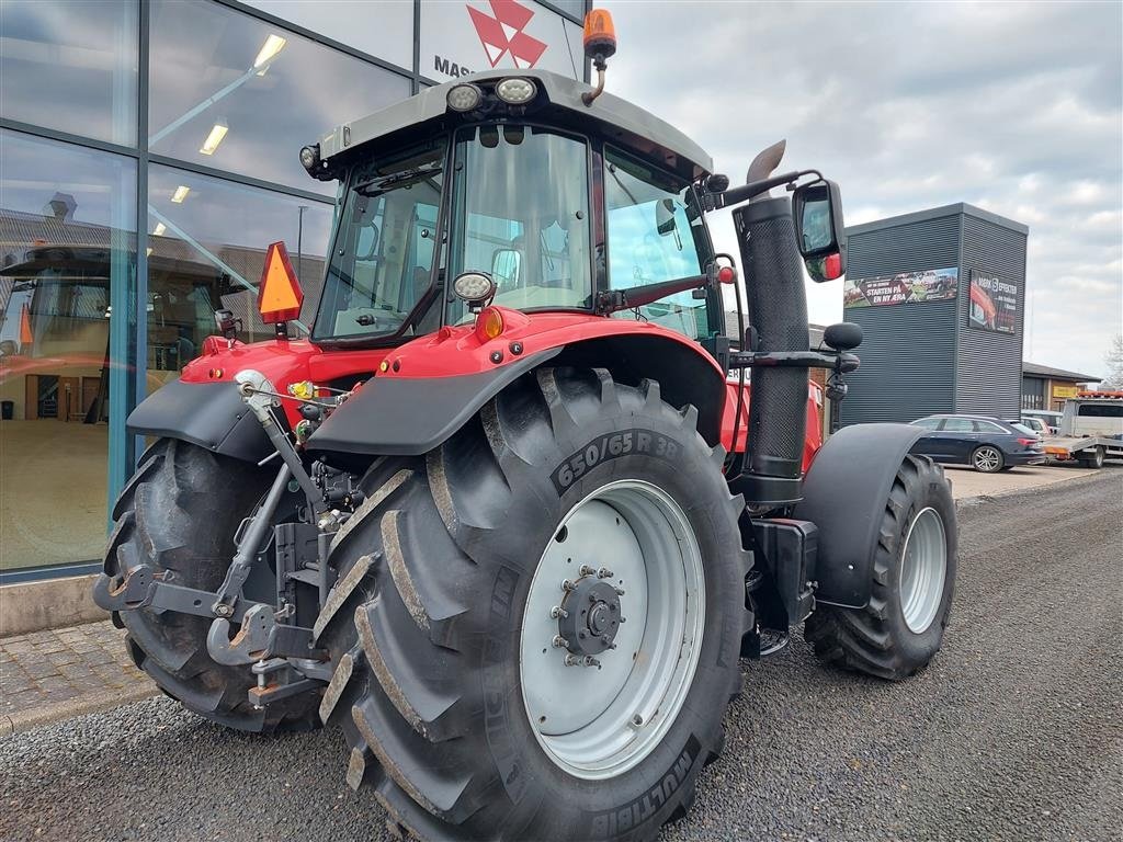 Traktor Türe ait Massey Ferguson 7718S Dyna 6 Essential Frontlift, Gebrauchtmaschine içinde Nykøbing M (resim 6)