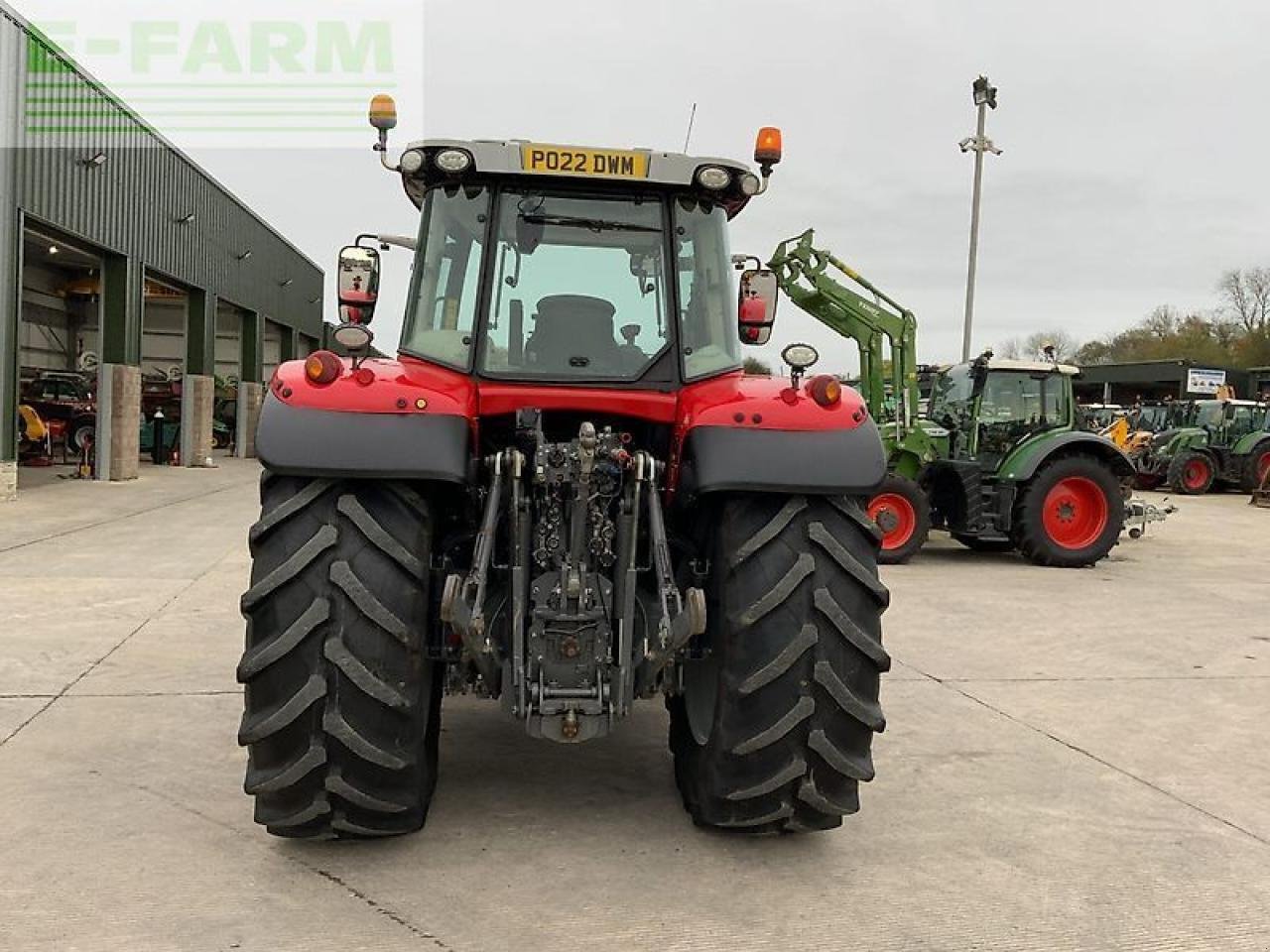 Traktor of the type Massey Ferguson 7718s dyna-6 tractor, Gebrauchtmaschine in SHAFTESBURY (Picture 9)