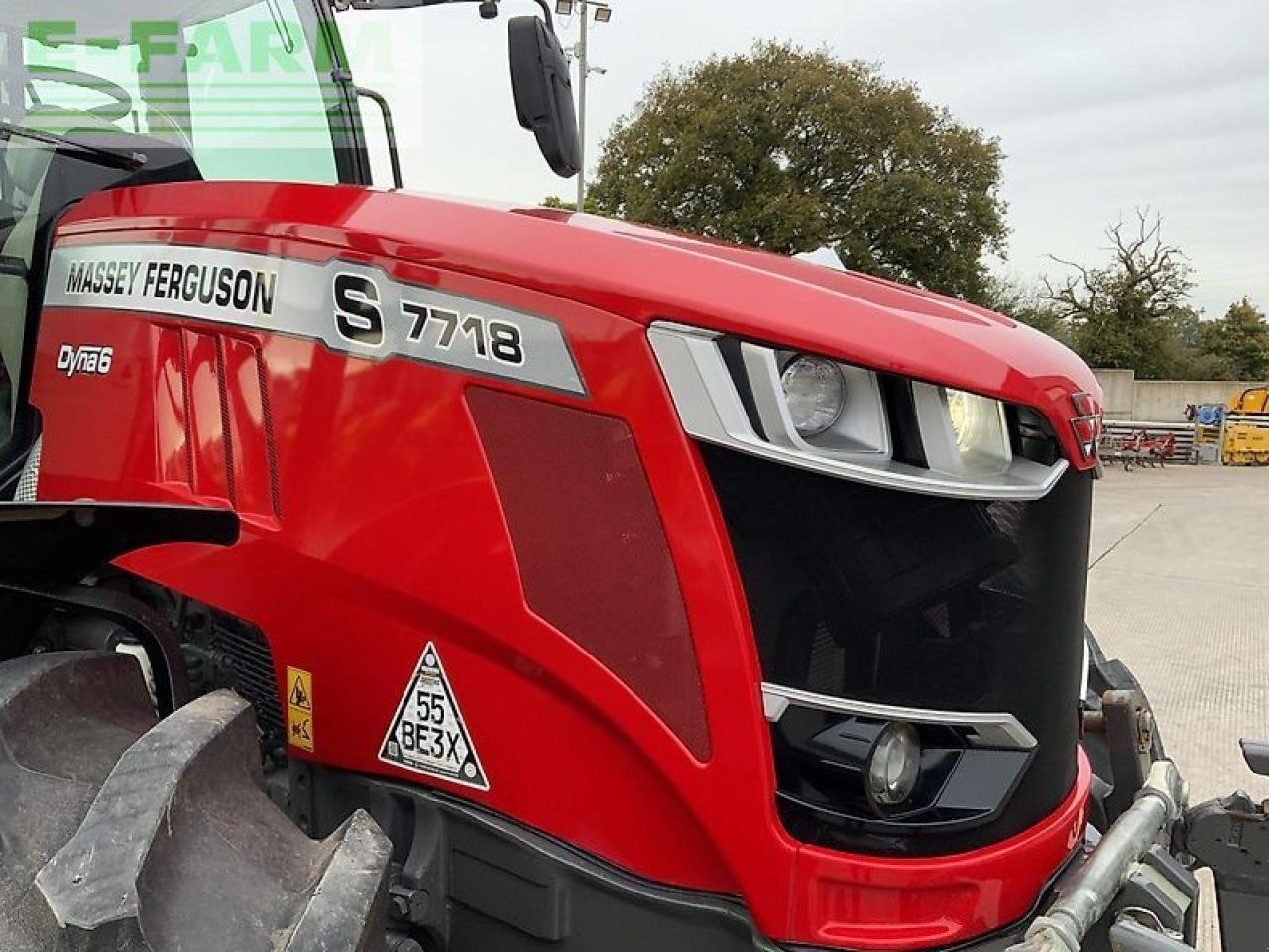 Traktor des Typs Massey Ferguson 7718s dyna-6 tractor, Gebrauchtmaschine in SHAFTESBURY (Bild 19)